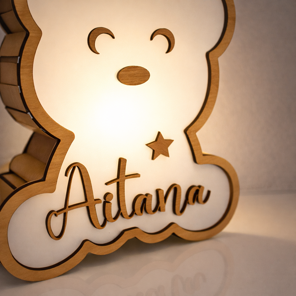 Lámpara quitamiedos personalizada artesanal de madera